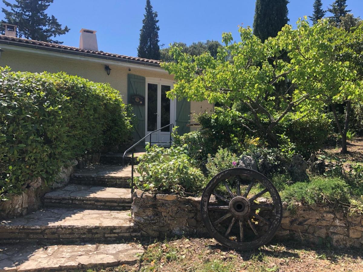 Bed and Breakfast Crazy Foxy Retreats Fox-Amphoux Exterior foto