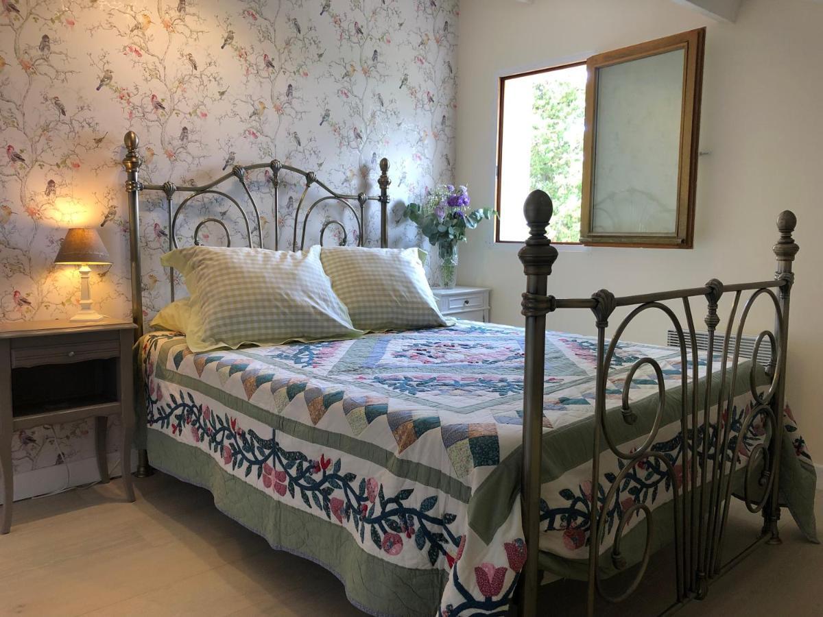 Bed and Breakfast Crazy Foxy Retreats Fox-Amphoux Exterior foto