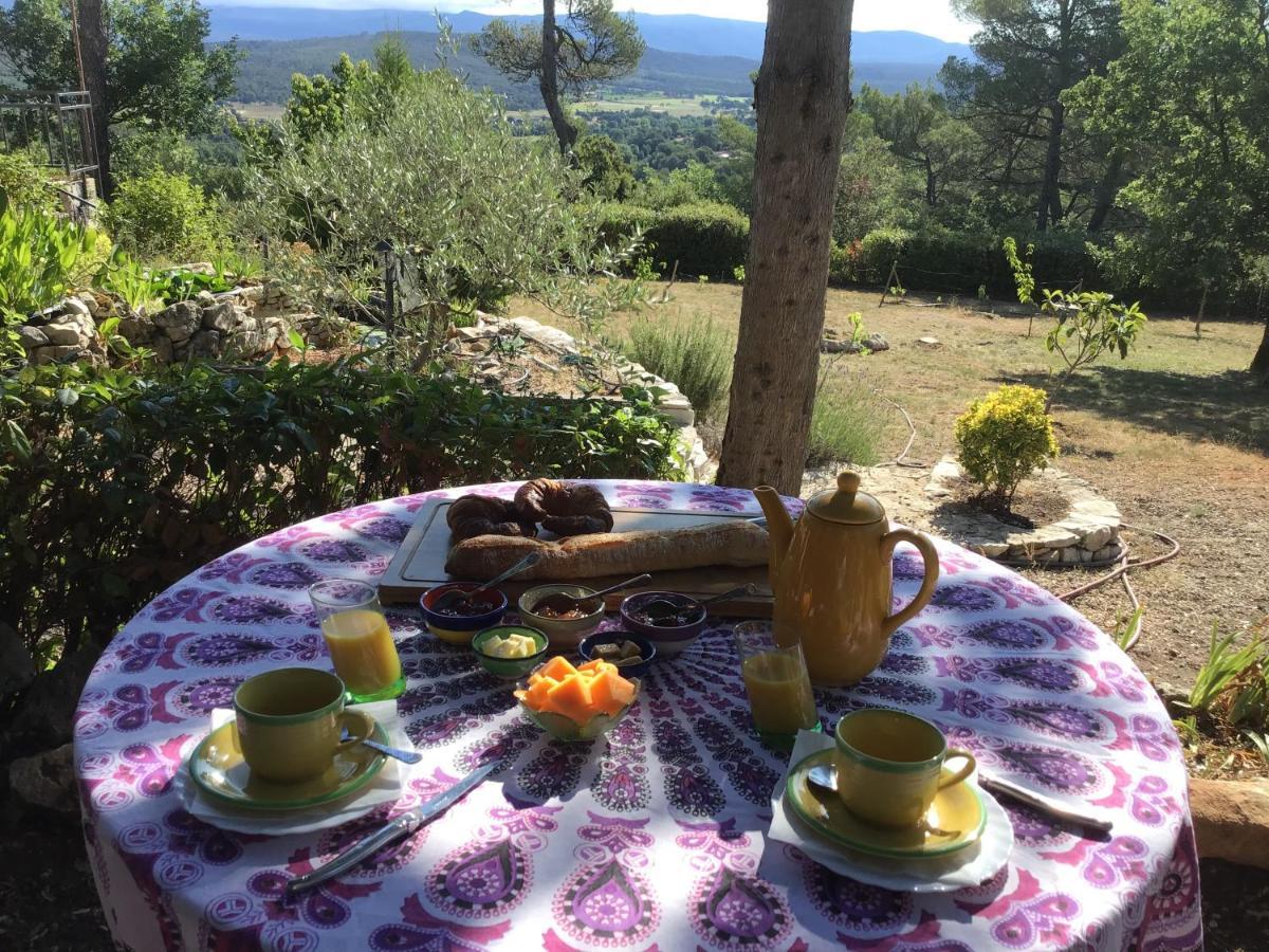 Bed and Breakfast Crazy Foxy Retreats Fox-Amphoux Exterior foto